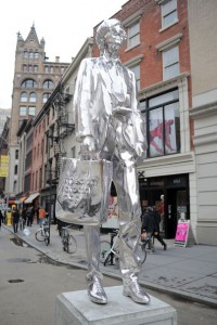 Andy+Warhol+Statue+New+York+City+wGjKkXOpTDal